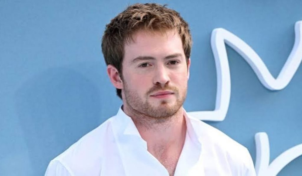 Kit Connor