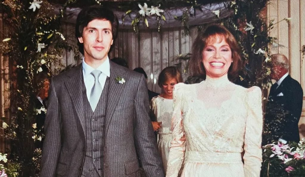 Mary Tyler Moore